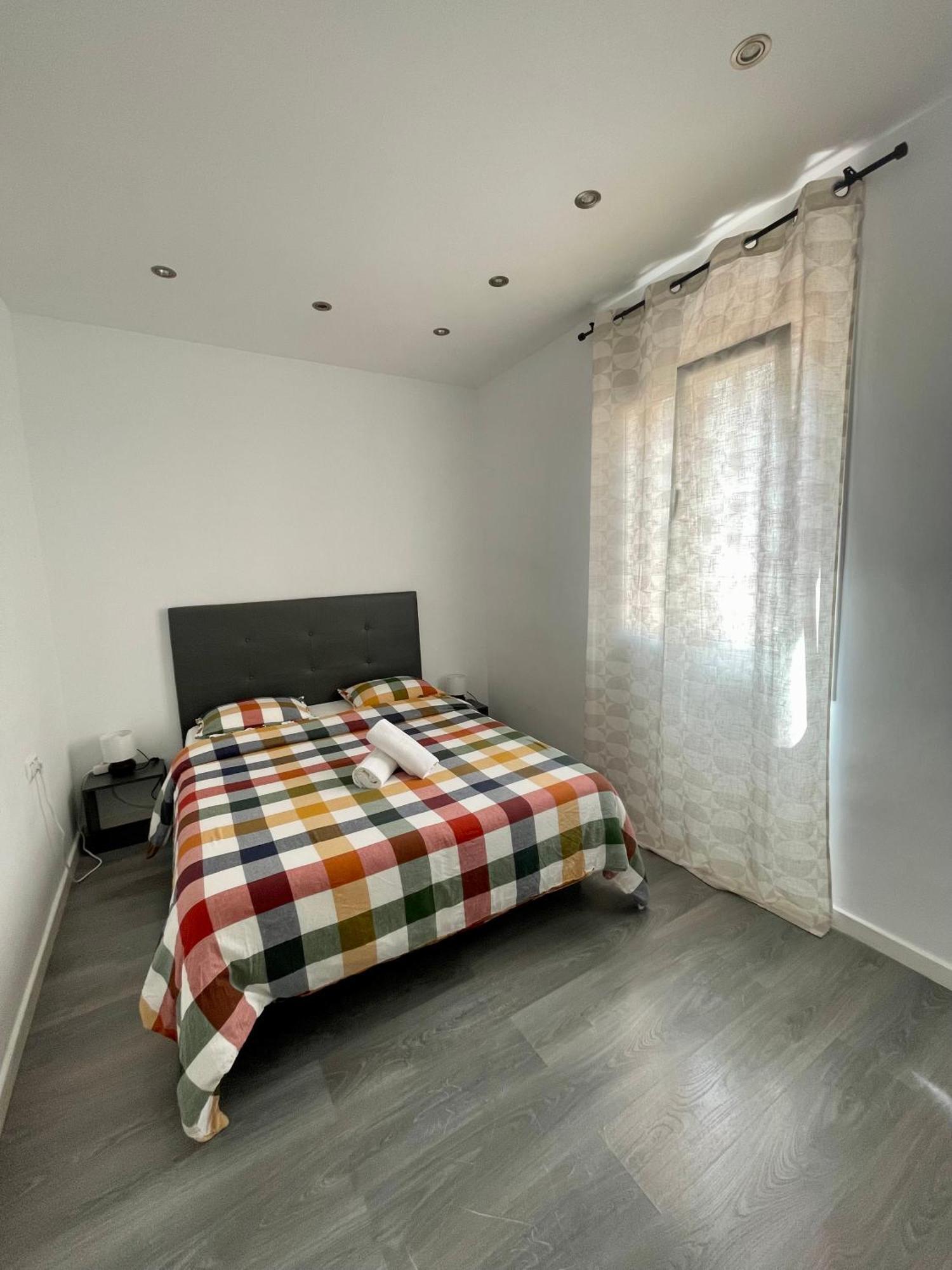 Guesthouse - Barcelona, Barcelona